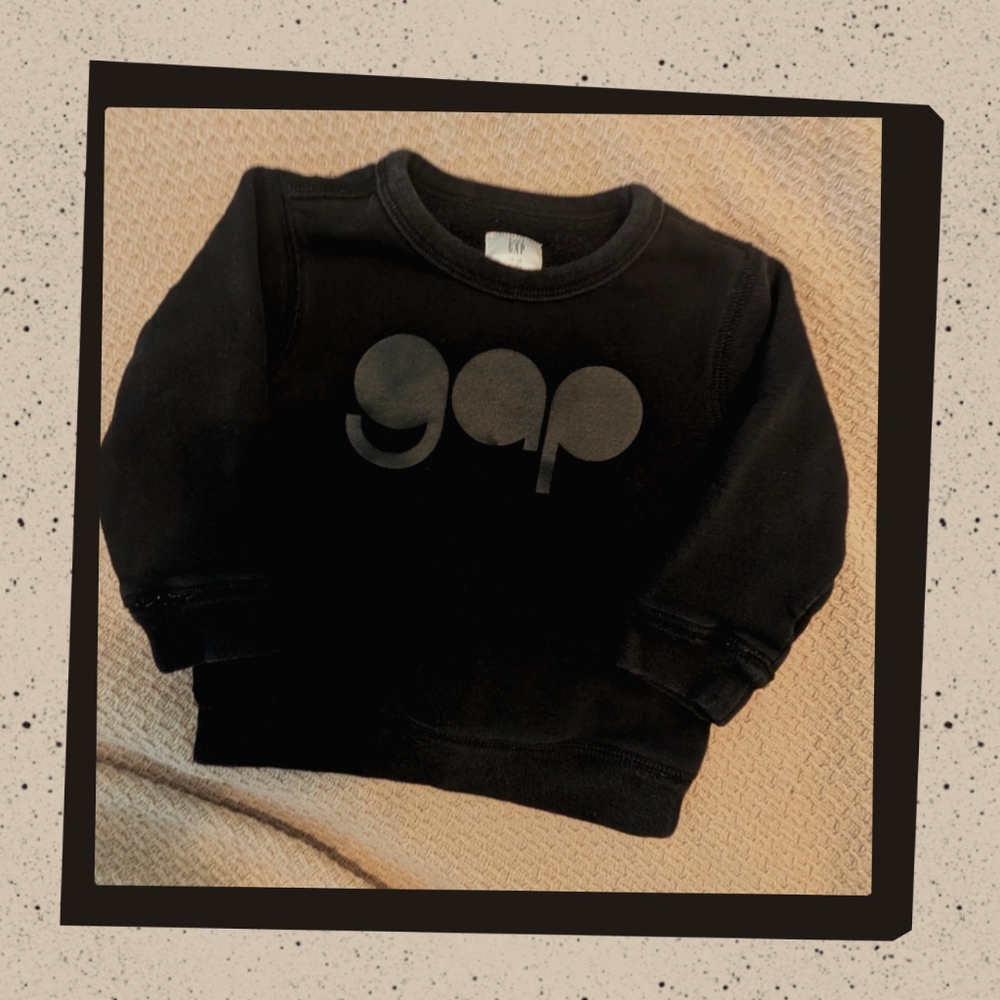 GAP Logo Kids Classic Crewneck Black Sweatshirt, Size 18 To 24 Mos